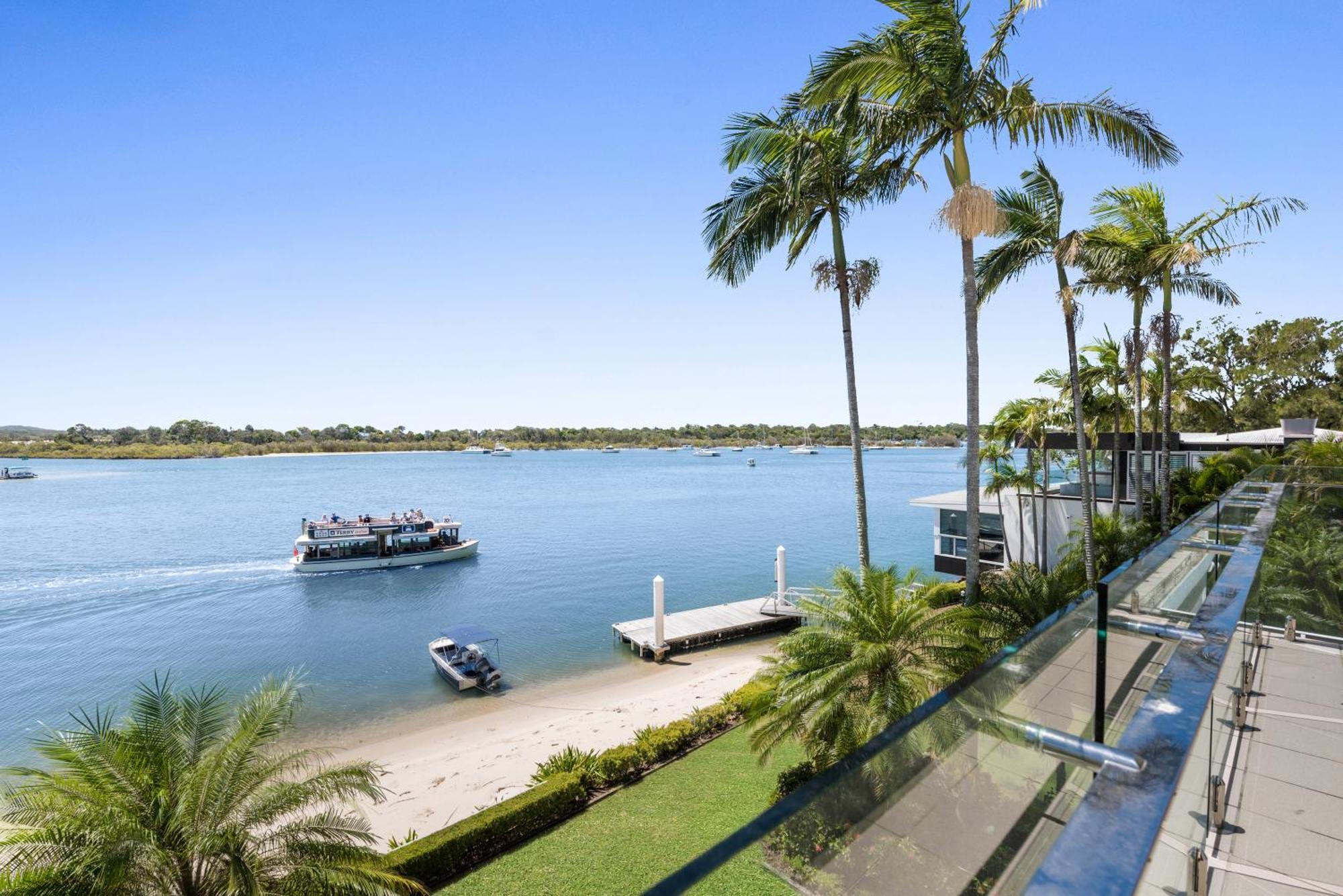 Noosa Quays Waterfront Accomodation Exterior foto